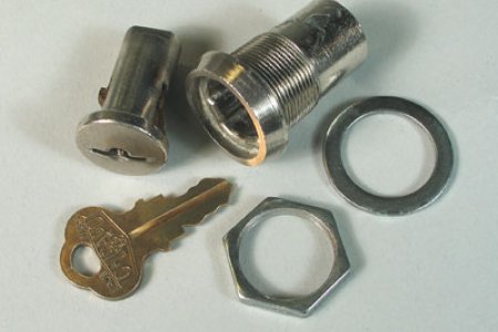 A Lock Set For Northwestern, Oak, Etc, Original, 1/4" x 20 Threaded  - LK003O