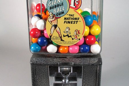 Northwestern 60 Giant Ball Gum Machine
