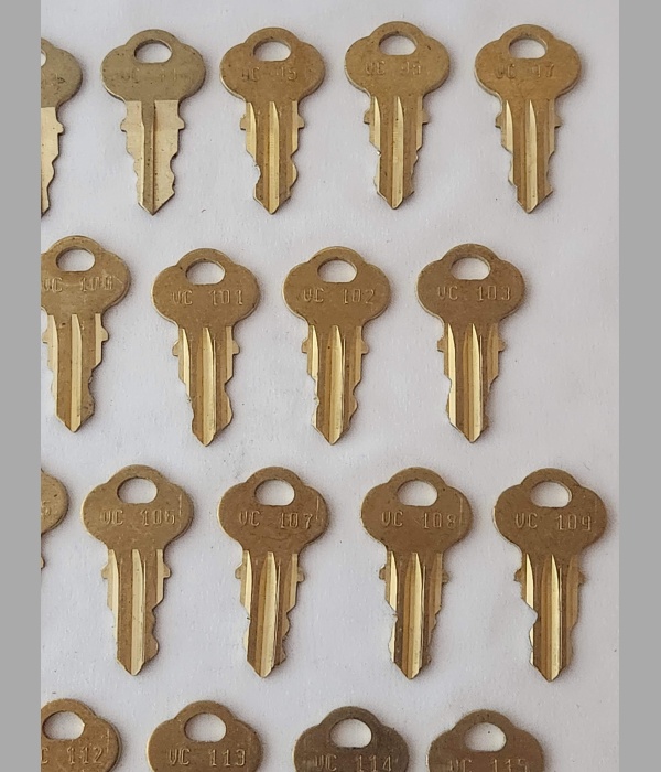 A Full Factory Set of Victor Vending Keys - KY007