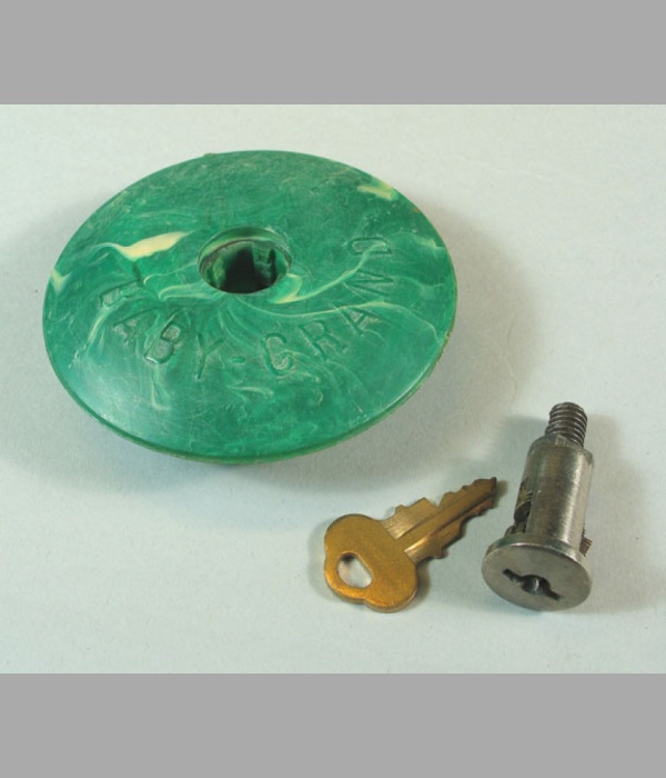 A Lock & Key For Victor Baby Grand Green Top - LK058G